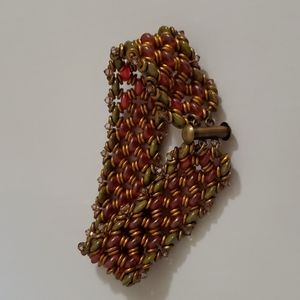 5/$20 - beaded bracelet